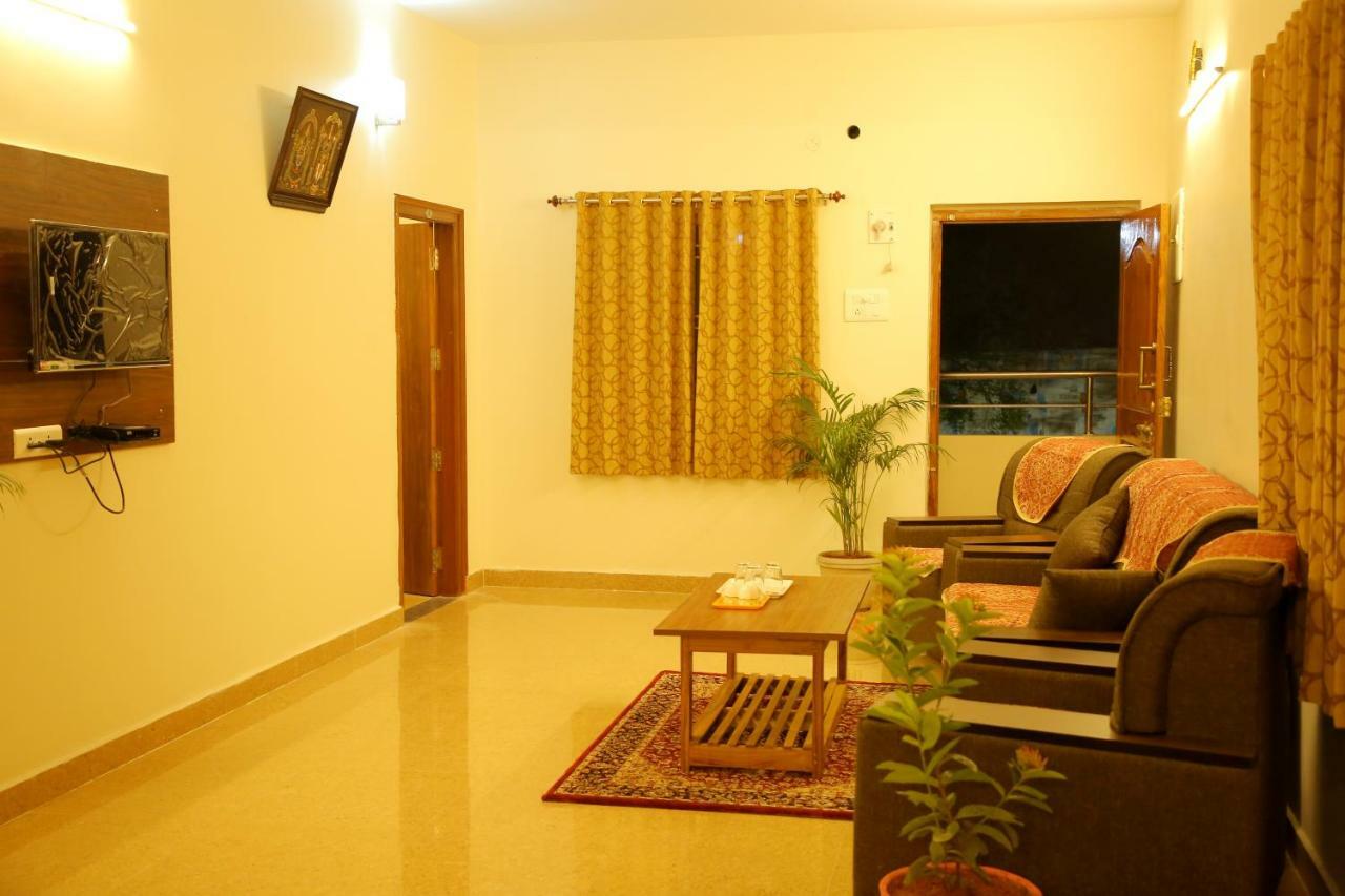 Bhavana Homestay Tirupati Eksteriør billede